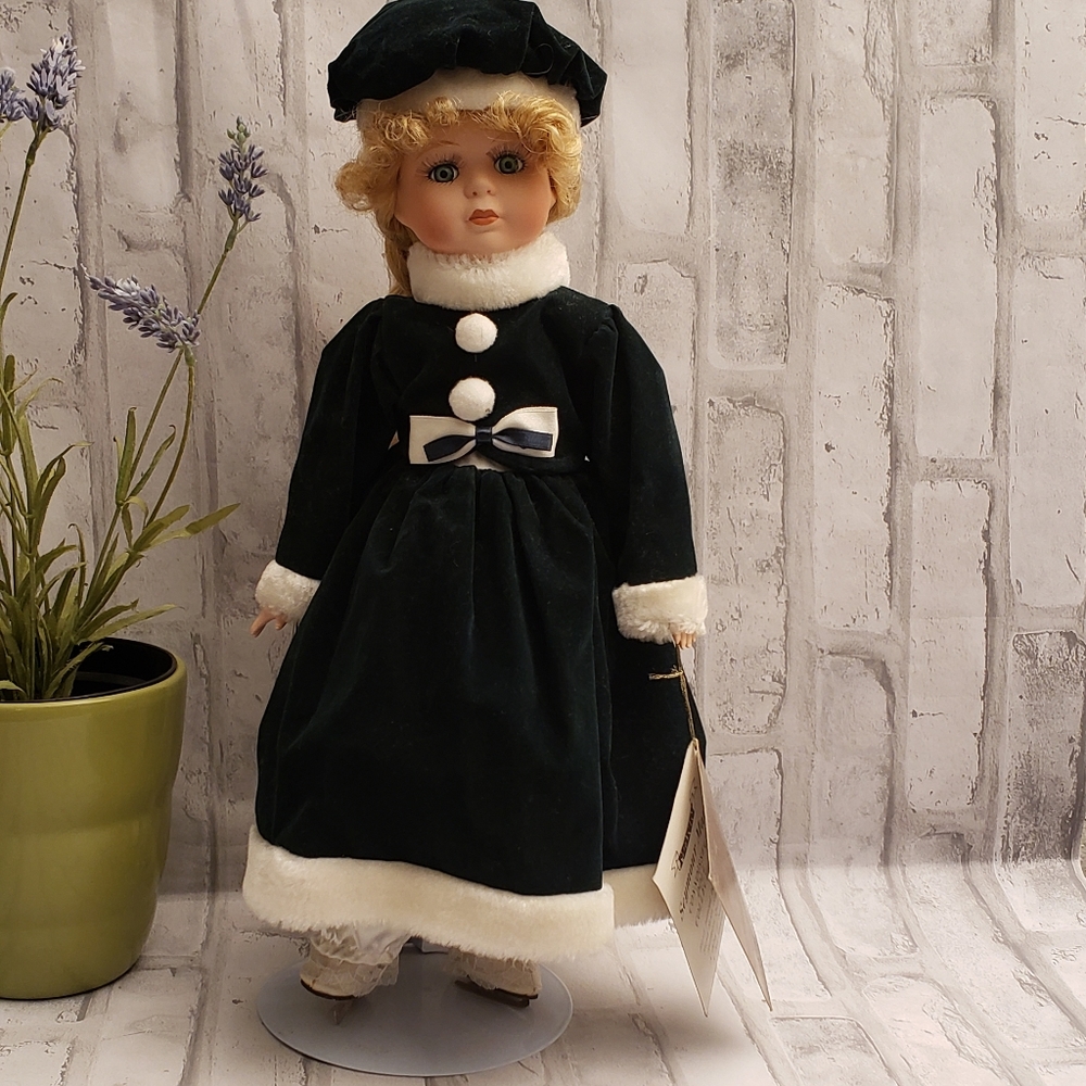 A Connoisseur Collection Doll From Seymour Mann + Doll Stand
